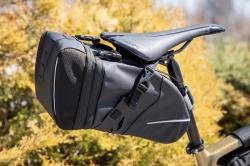 Force ADVENTURE XL,rozepínací, černá brašna pod sedlo