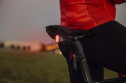 Force Blikačka zadná NUB 50 LM, 24 LED, USB