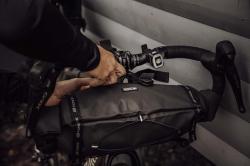 Force ADVENTURE černá nepromokavá brašna na řídítka
