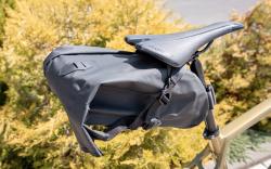 Force Brašna pod sedlo ADVENTURE L,černá