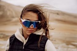 Force GRIP bílé cyklistické brýle - modrá revo skla + šátek Force