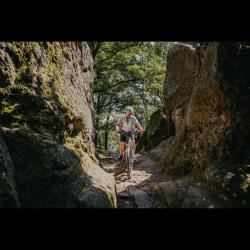 Force STRIVE transparentní, růžové zrc. sklo - cyklistické brýle