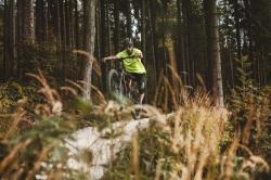 Force CITY fluo-černý cyklistický dres POUZE fluo-černý M (VÝPRODEJ)