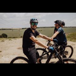 Force MTB MOUNT černý cyklodres krátký rukáv
