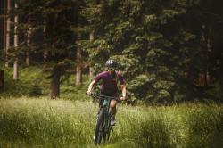 Force PURE LADY fialový dámský cyklodres - kr. rukáv