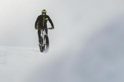 Force FROST černo-fluo pánská softshell cyklobunda
