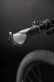 Force Madla ANATOMIC jištěná, černo-šedá, balená