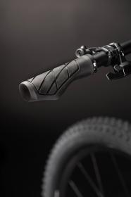 Force Madlá BAR, tvarovaná istá, čierna, balená