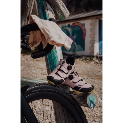 Force MTB REVO 2 růžové dámské cyklotretry POUZE EU 40 (VÝPRODEJ)