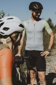 Force PACE černé kraťasy s vložkou POUZE XL (VÝPRODEJ)