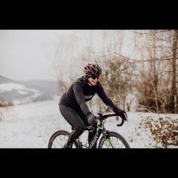 Force BULL HUE MIPS černo-červená cyklistická přilba
