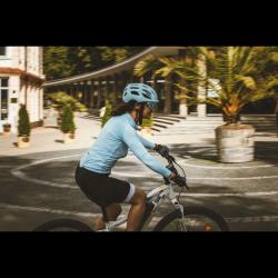 Force DOWNTOWN modro-zelená dámska cyklistická prilba