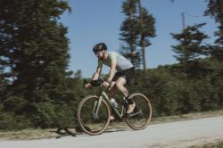 Force DOX černá cyklistická přilba