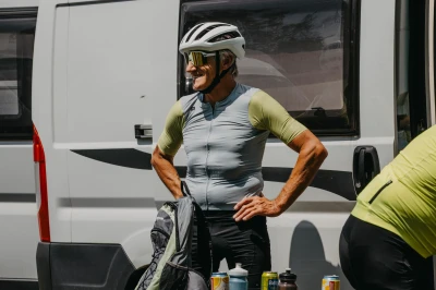 Force DOX bílá cyklistická přilba