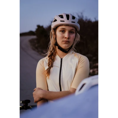 Force IBEX MTB béžová cyklistická přilba