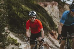 Force LYNX bílo-černá cyklistická přilba