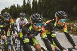 Force LYNX černá mat/lesk cyklistická přilba