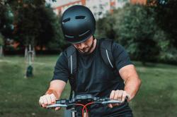 Force METROPOLIS černá mat-lesk cyklistická přilba
