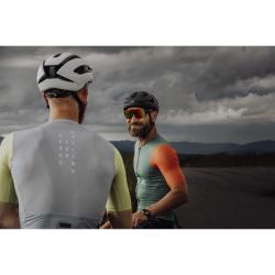 Force NAOS čierna cyklistická prilba