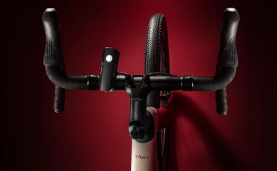 Force Světlo přední FLUX 200LM USB, černé