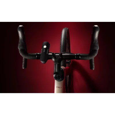 Force Světlo přední FLUX 550LM USB, černé