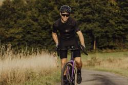 Force SWAY černý cyklodres - kr. rukáv + Force BLADE MTB černé cyklokraťasy