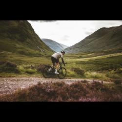 Force MTB REVOLT CARBON bílé cyklistické tretry