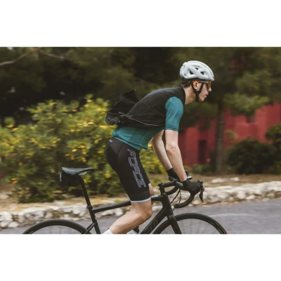 Force VISION černá cyklistická vesta - neprofuk