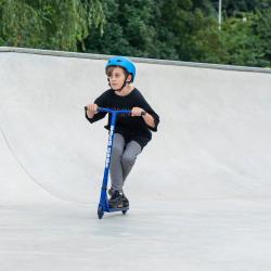 Boldcube Stunt Navy Blue freestylová koloběžka
