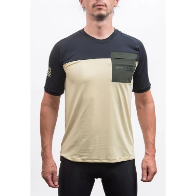 Fresh Trash Men[39]s Horizon Pocket Short Sleeve Jersey Sand/black pánsky cyklistický dres