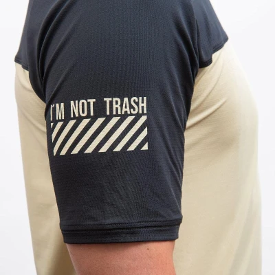 Fresh Trash Men[39]s Horizon Pocket Short Sleeve Jersey Sand/black pánsky cyklistický dres