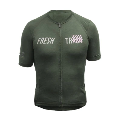 Fresh Trash FT MEN'S LITE MERINO EVO JERSEY OLIVE GREEN pánský cyklodres Fresh Trash FT MEN'S LITE MERINO EVO JERSEY OLIVE GREEN pánský cyklodres