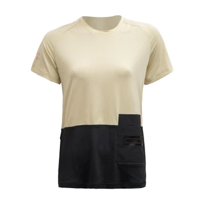 Fresh Trash WOMEN'S HORIZON POCKET SAND/BLACK dámsky cyklodres Fresh Trash WOMEN'S HORIZON POCKET SAND/BLACK dámsky cyklodres