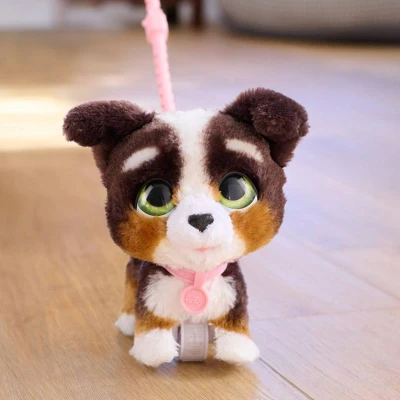 FurReal Wag-A-Lot Bernardýn pes interaktivní na vodítku na baterie Zvuk
