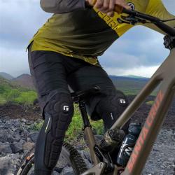 G-Form Pro Rugged 2 Knee Shin POUZE M (VÝPRODEJ)