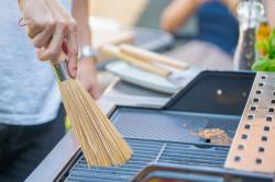 G21 Grilovací nářadí bambusový kartáč na čištění pánví