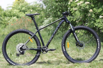 Galaxy Skylab 3.0 černé horské kolo + sleva 1500,- na příslušenství
