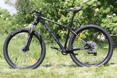 Galaxy Skylab 3.0 černé horské kolo + sleva 1500,- na příslušenství