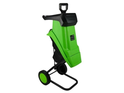 GEKO Drtič zahradního odpadu, 2600W GEKO Drtič zahradního odpadu, 2600W