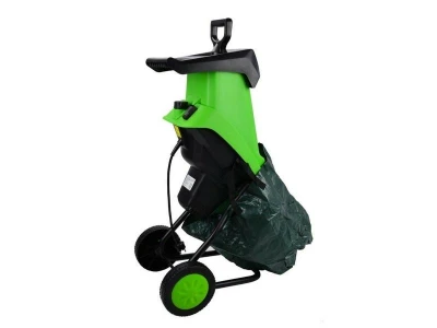 GEKO Drtič zahradního odpadu, 2600W