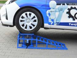 GEKO Nájezdová rampa s hydraulickým zvedákem 2t, 1ks GEKO