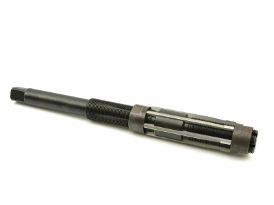 GEKO Nastavitelný výstružník HSS 38-44mm