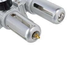 GEKO Regulátor tlaku s filtrem a manometrem a přim. oleje, max. prac. tlak 10bar