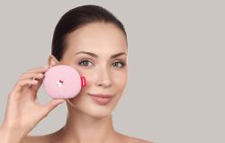 Geske HK000011PI01 Hello Kitty růžové sonické čisticí kartáče na obličej 4v1 s aplikací