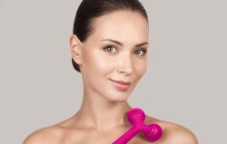 Geske Sonic Facial Body Roller 4in1 magenta masážní přístroj