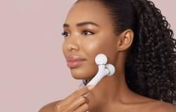 Geske GK000040SL01 starlight 4v1 sonický masážní váleček na obličej s aplikací