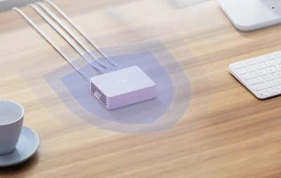 GL.iNet GL-MT5000 světle fialová VPN brána