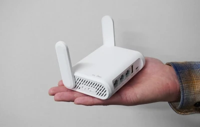 GL.iNet Opal GL-SFT1200 bílý Wi-Fi 5 router