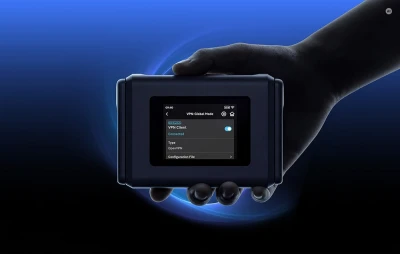 GL.iNet Slate 7 Pro tmavě šedý Wi-Fi 7 router