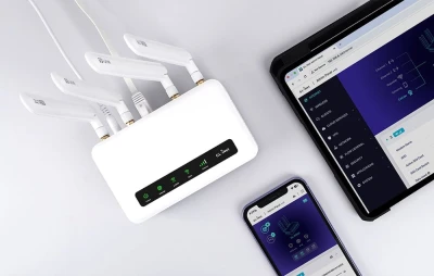 GL.iNet Spitz Plus GL-X2000 bílý 4G LTE router